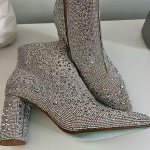 Size 10 Betsy Johnson Sparkle ✨ Boots